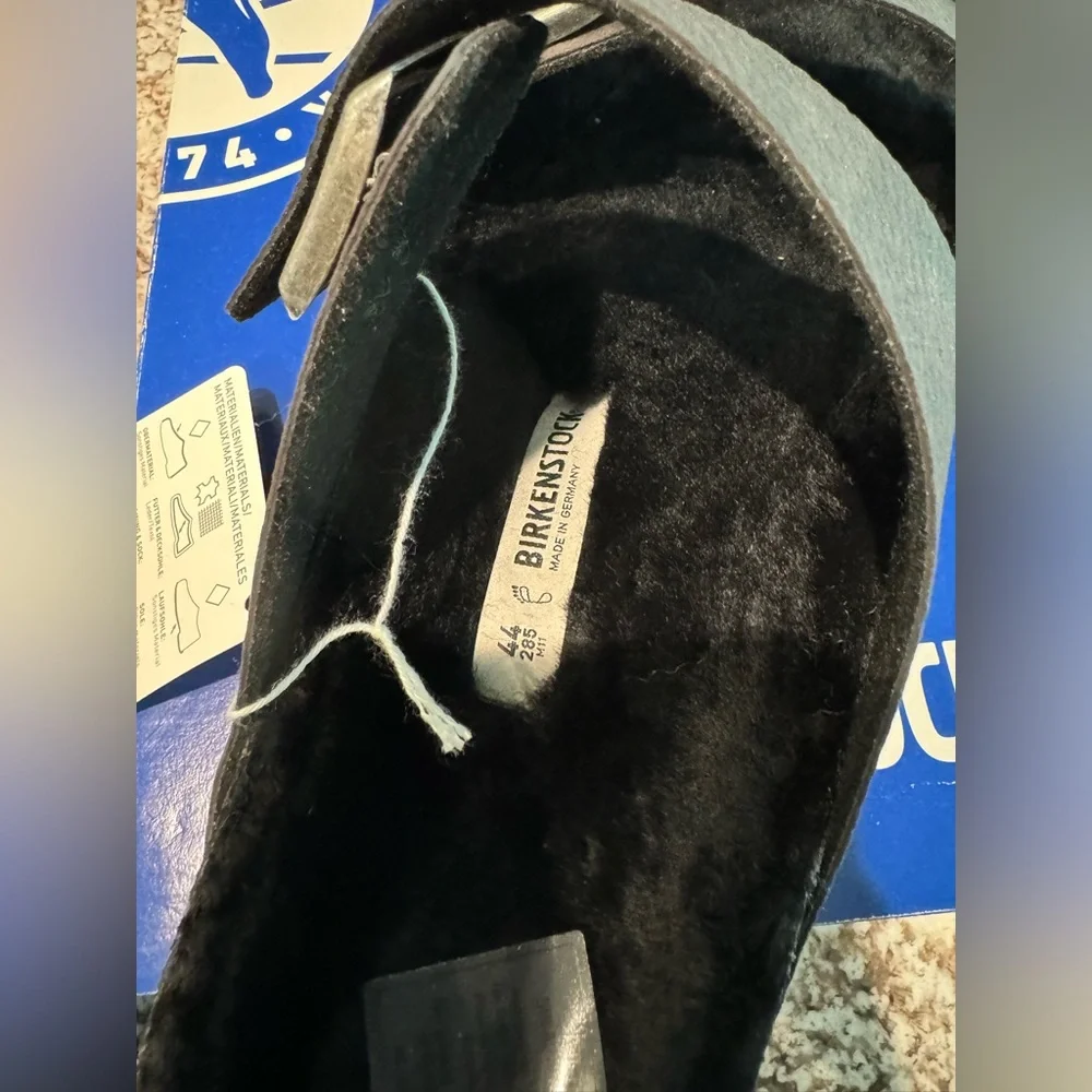 Birkenstock Sandals 🖤 - Picture 7 of 13